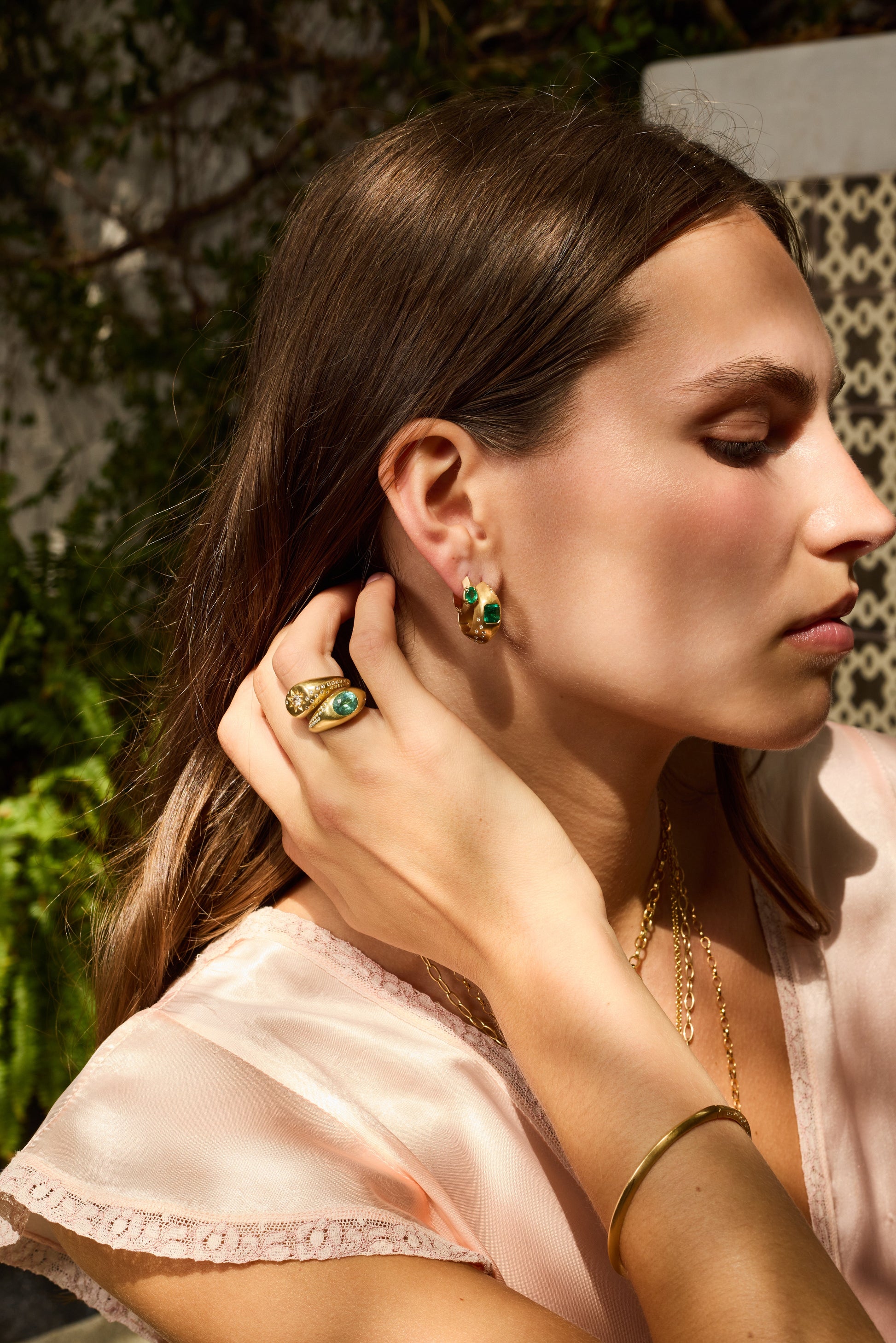 BLUE TOURMALINE OVAL SIGNET RING - OPHELIA EVE